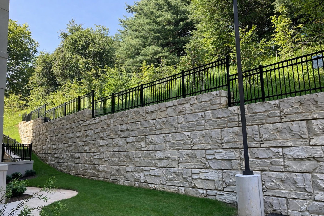 Retaining wall construction in Salinas, CA